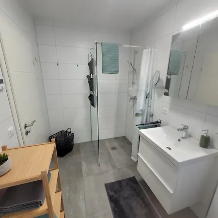 Ferienwohnung Vara Annweiler am Trifels Exterior foto
